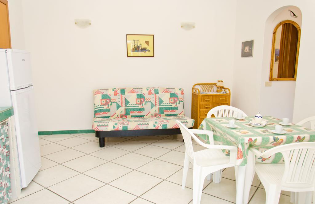 Sunset Village Ponza Phòng bức ảnh