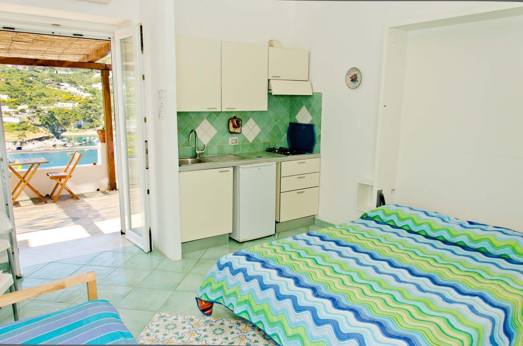 Sunset Village Ponza Phòng bức ảnh